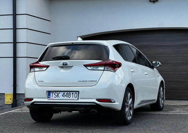 Toyota Auris cena 62400 przebieg: 175000, rok produkcji 2016 z Rzeszów małe 92